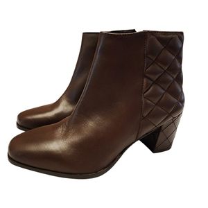 Seychelles Paramount Brown Leather Quilted Ankle Boots 8